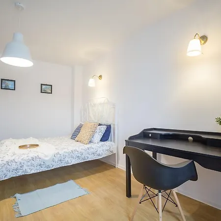 Δωμάτια σε οικογενειακή κατοικία Apartament Stefano Σόποτ